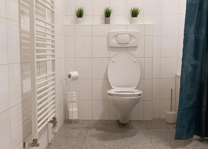 Affordable & Cozy 2-br Flat , Near Stadthalle